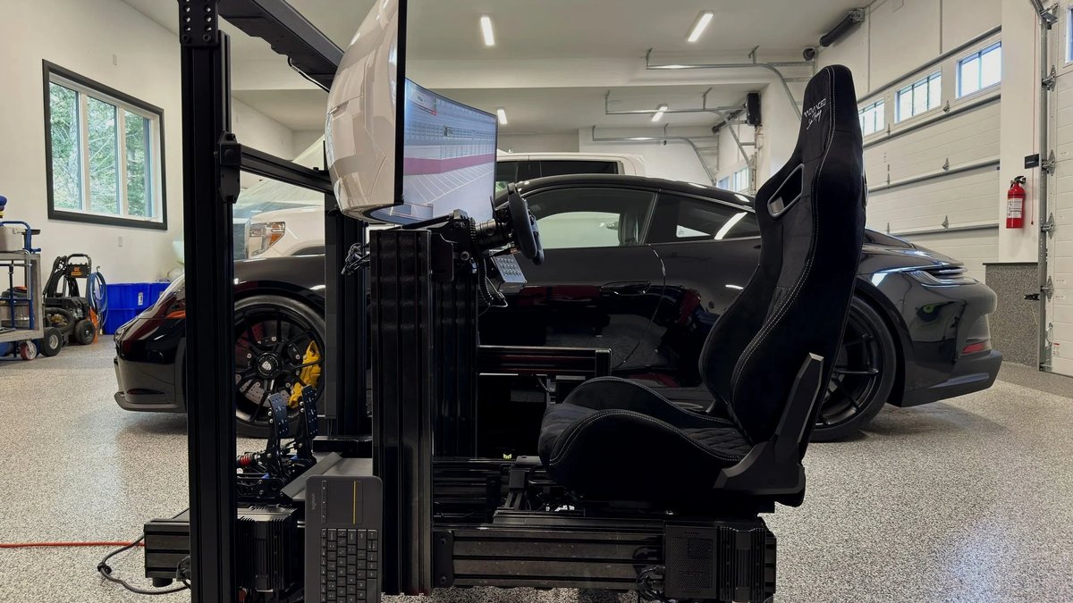 Rocky Sim Racing simulator build