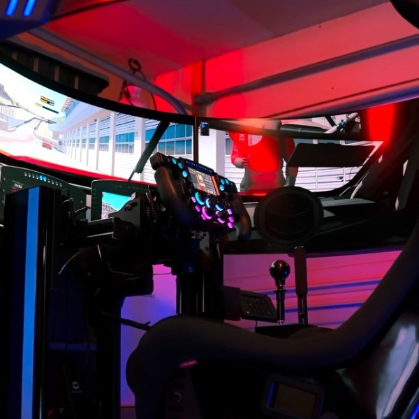 The Dark — an immersive Rocky Sim Racing motion build
